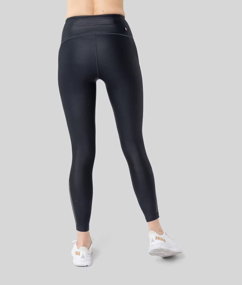 johaug advance primaloft traeningstights dame 343 220721 tblck