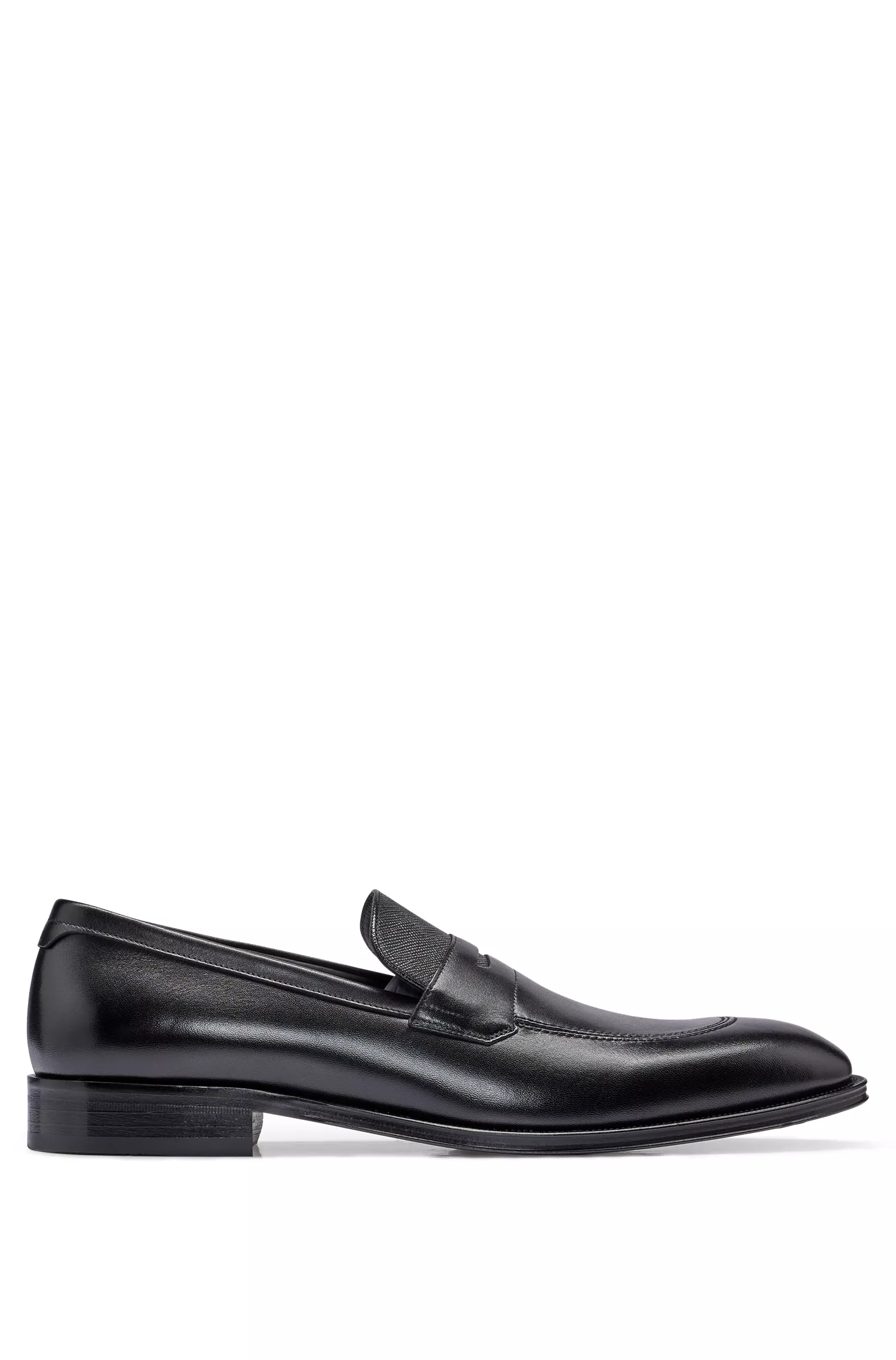 Mocassins BOSS pretos em couro liso e com estampa Saffiano.