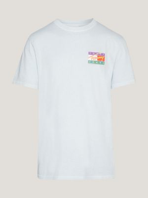 Camiseta clássica com logo exclusivo nas costas