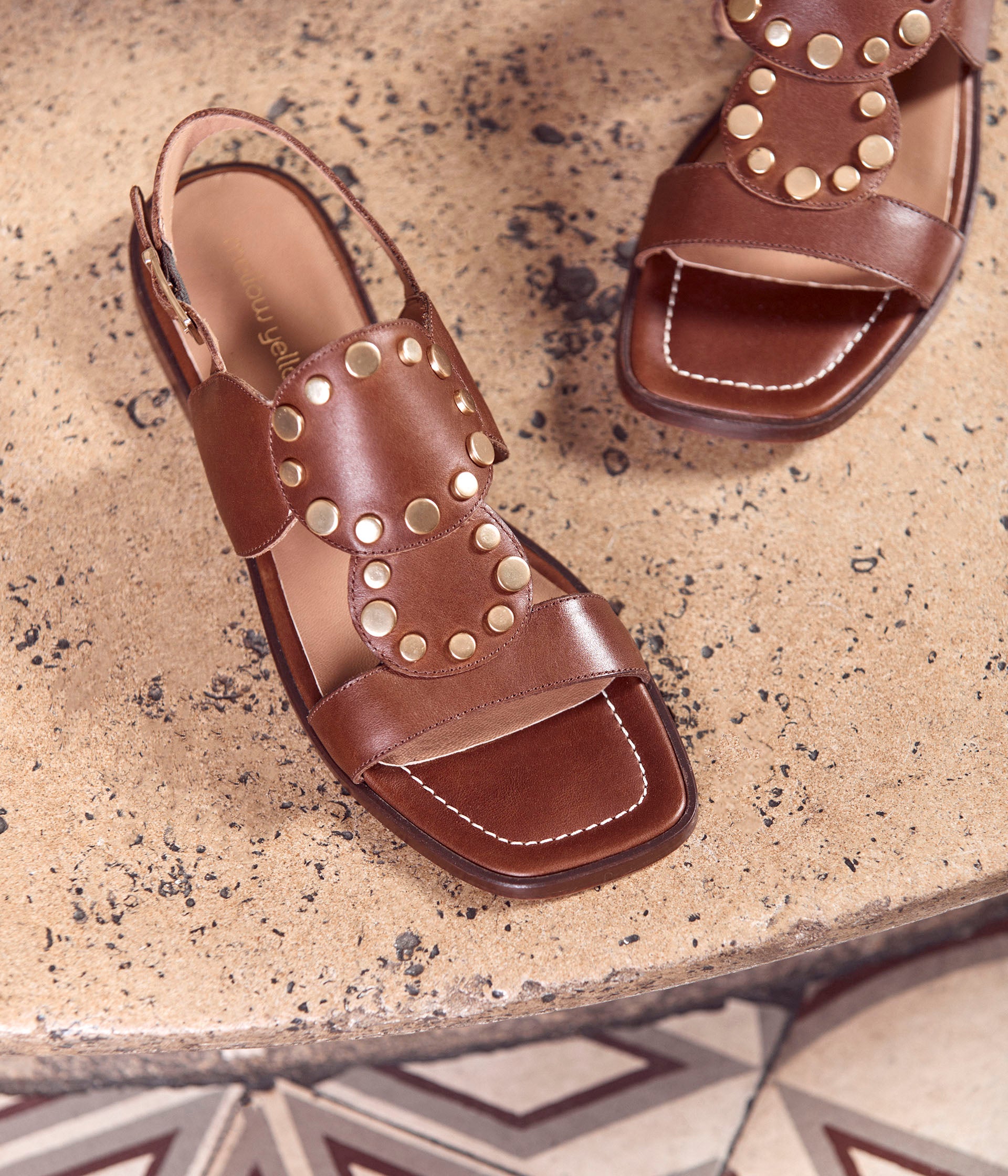 Sandales cloutées Mia