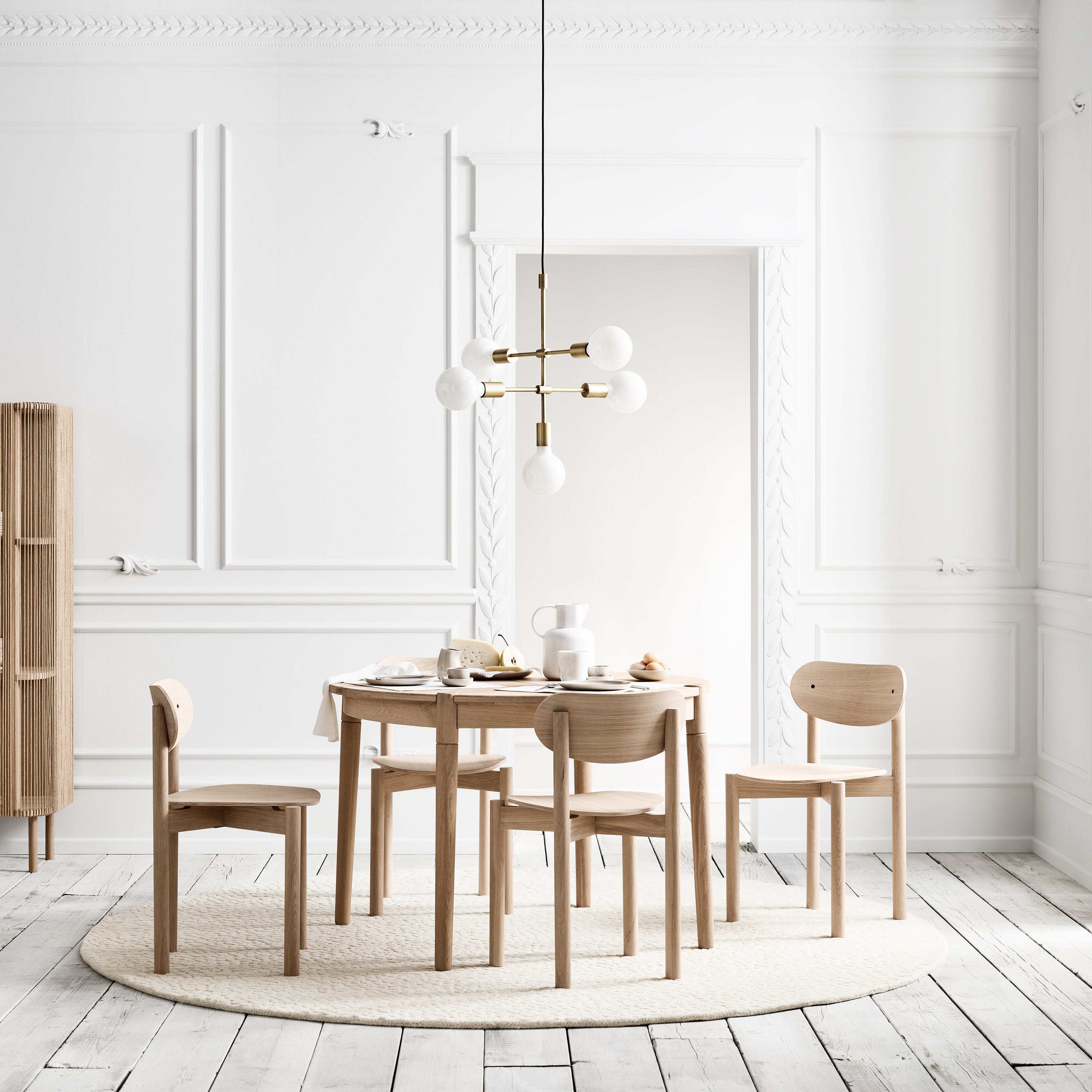 Bolia Cord Vitrinekast - Zwart Eiken