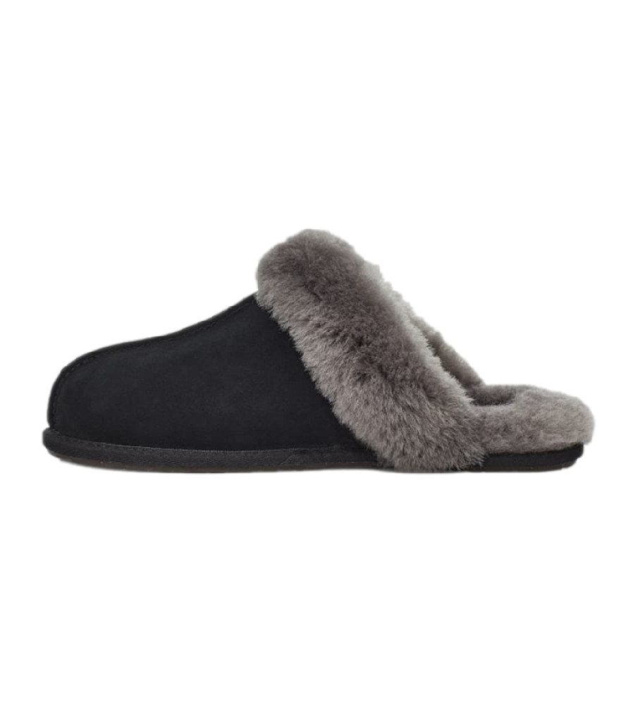 Pantufas UGG Scuffette II de couro para uso doméstico, cinza e preto.