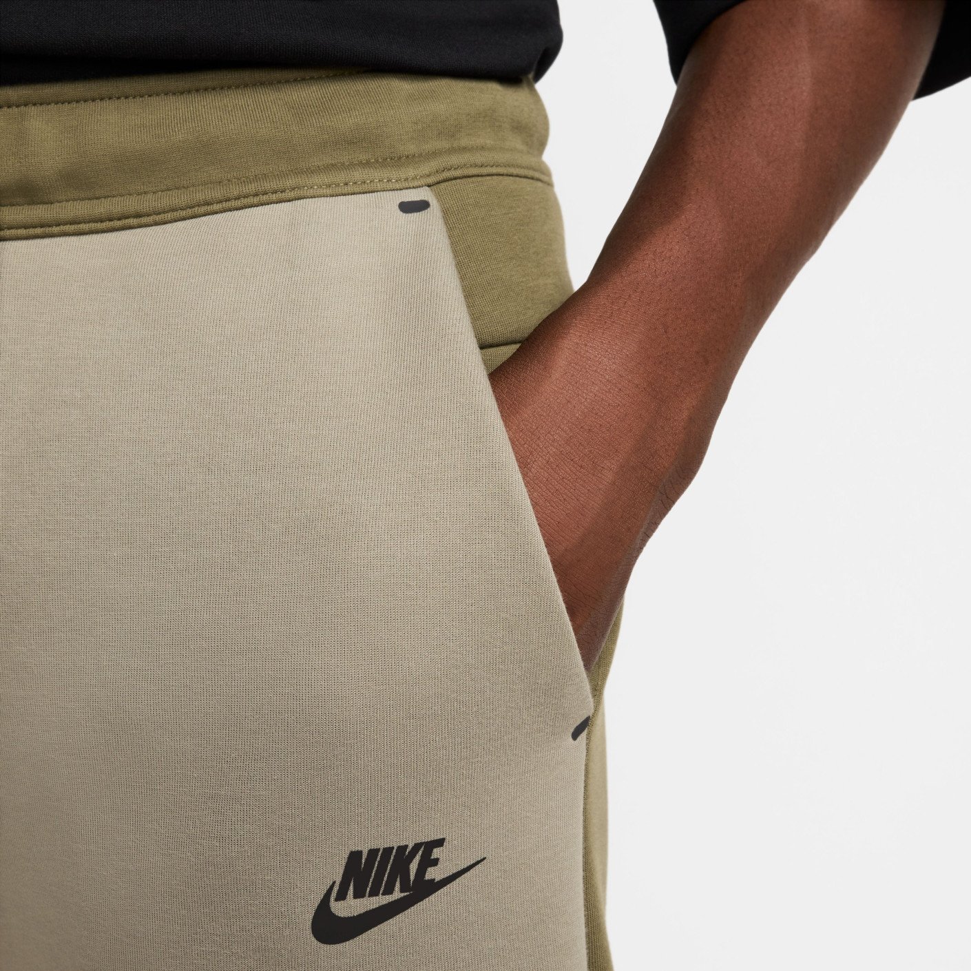 Nike Tech Fleece Sportswear Joggingbroek Olijfgroen Grijs Zwart