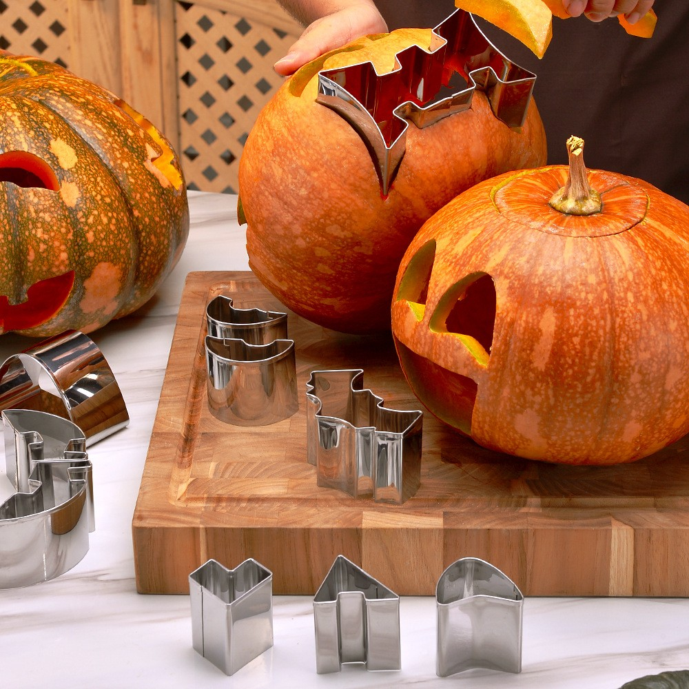 (12-tlg. Set) Edelstahl Halloween DIY Deko Kürbis Schnitz Werkzeug Pumpkin Aushöhlen inkl. Ausstechformen - Silber