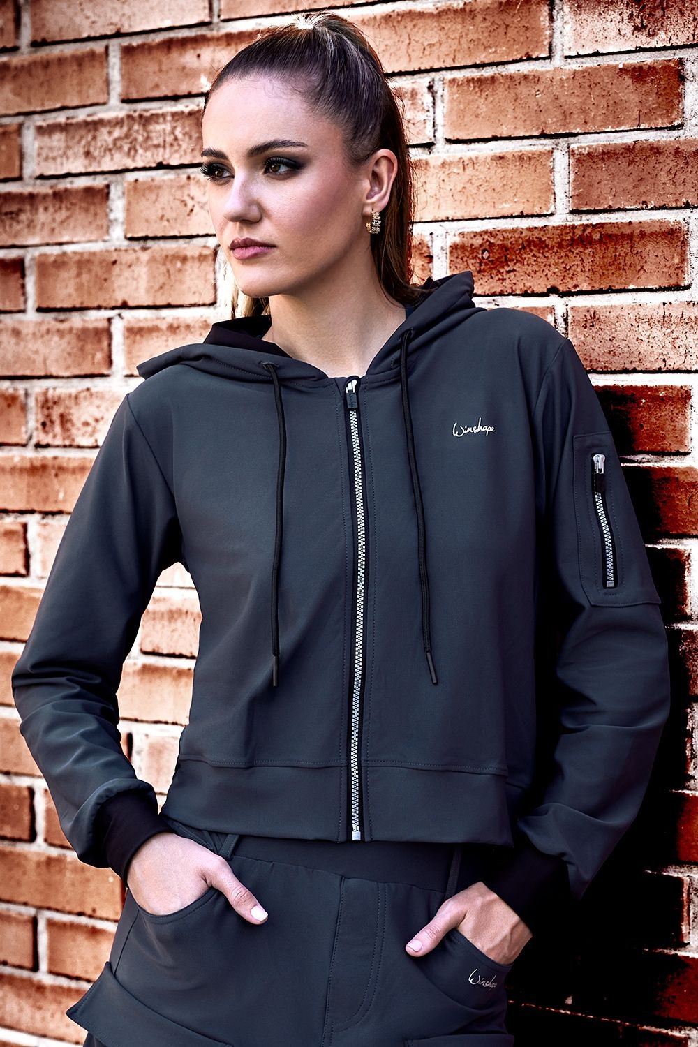 Winshape Trainingsjacke »Functional Comfort One Pocket Jacket« J009C