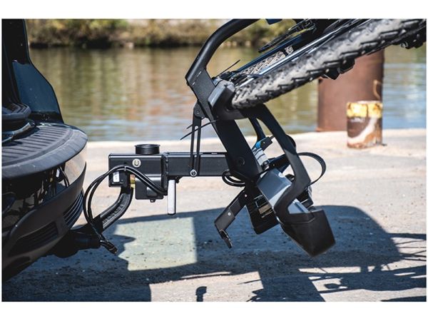 XLC Azura Xtra LED Cykelholder, 2 Cykler