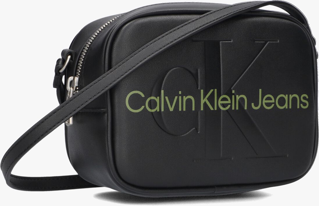 CALVIN KLEIN zwarte calvin klein schoudertas sculpted camera bag18 mono