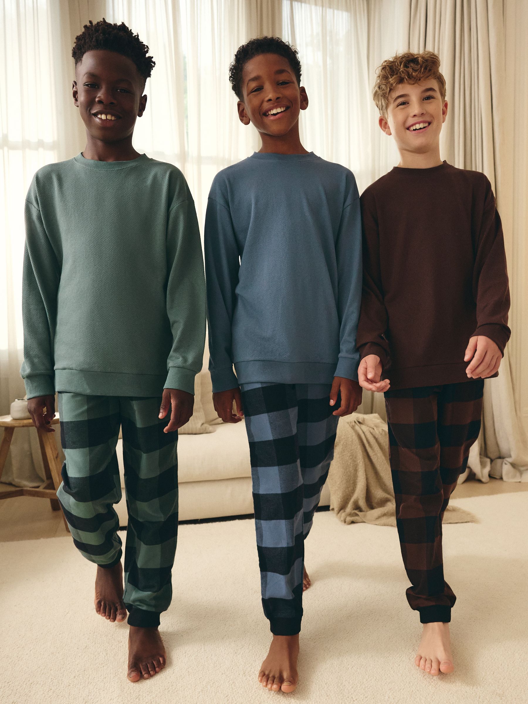 Blauw/Groen/Bruin - Verpakking van 3 geweven geruite pyjama's (3-16 jr)