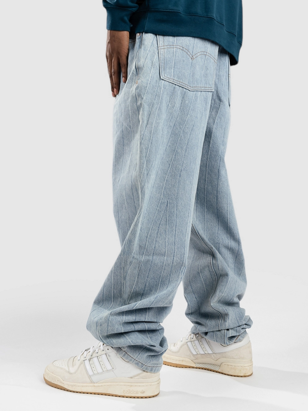 Levi's Skate Super Stack Jeans danger clouds