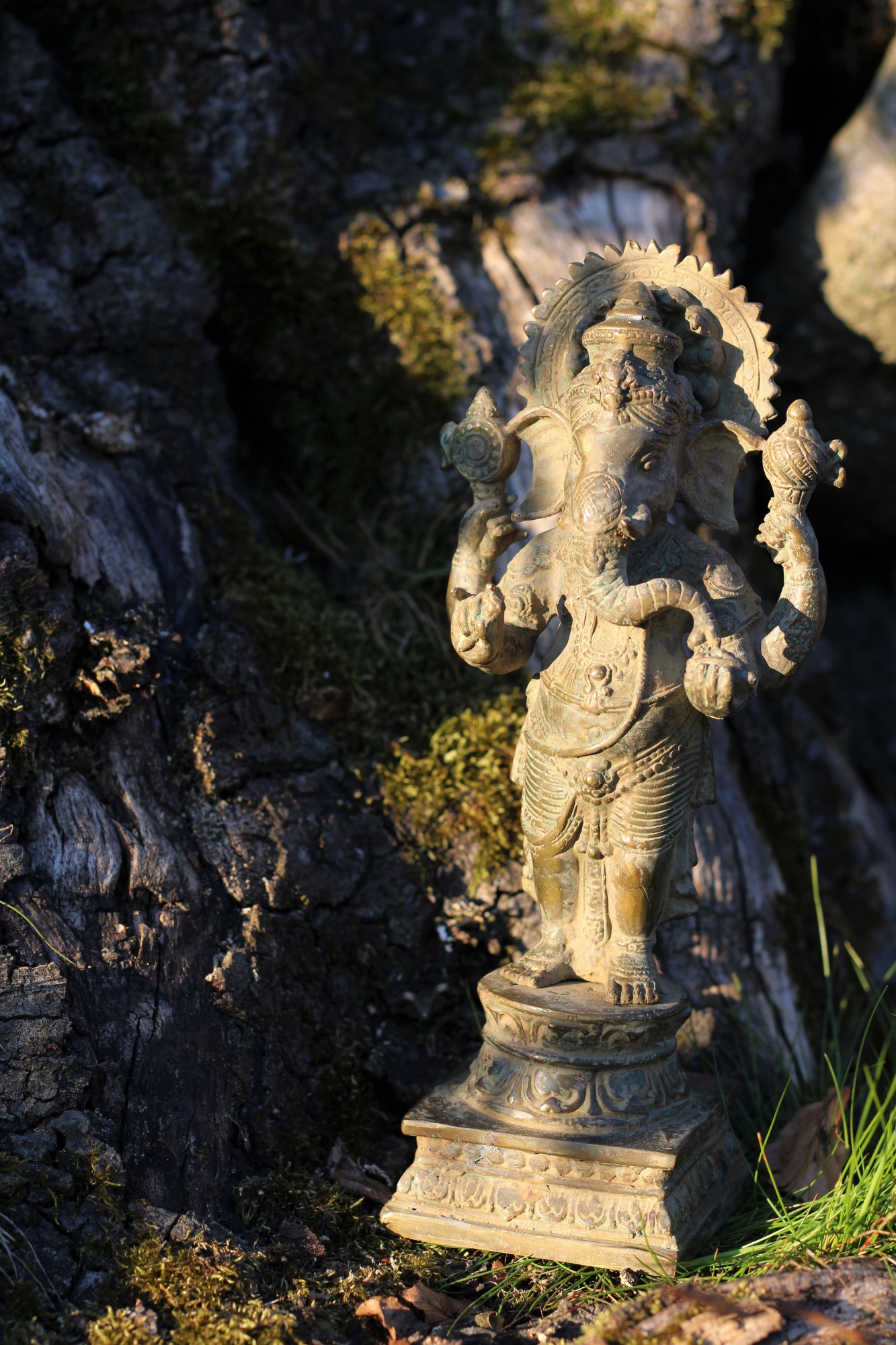 Bronze-Statue 'Ganesha stehend', H 24 cm, B 10 cm, T 7 cm von fischer's lagerhaus