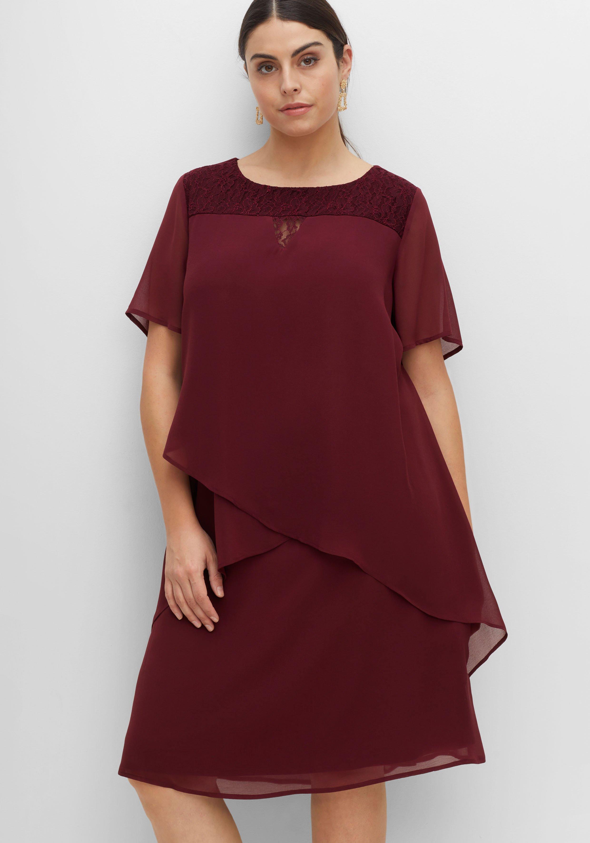 Cocktailkleid mit Spitzen-Einsatz, aus Chiffon