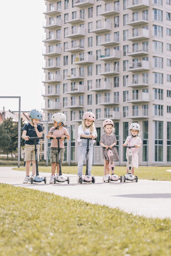 Scoot & Ride HIGHWAYKICK 3 LED - ASH Grå