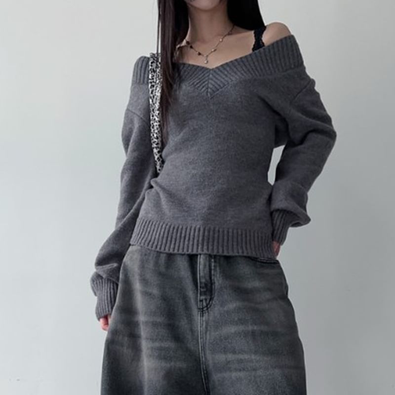 Sosana - Lange mouwen off-shoulder V-hals effen slim-fit trui