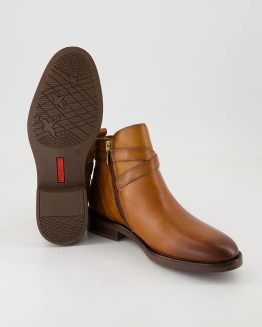 Pikolinos Puertollano Stiefeletten in Braun