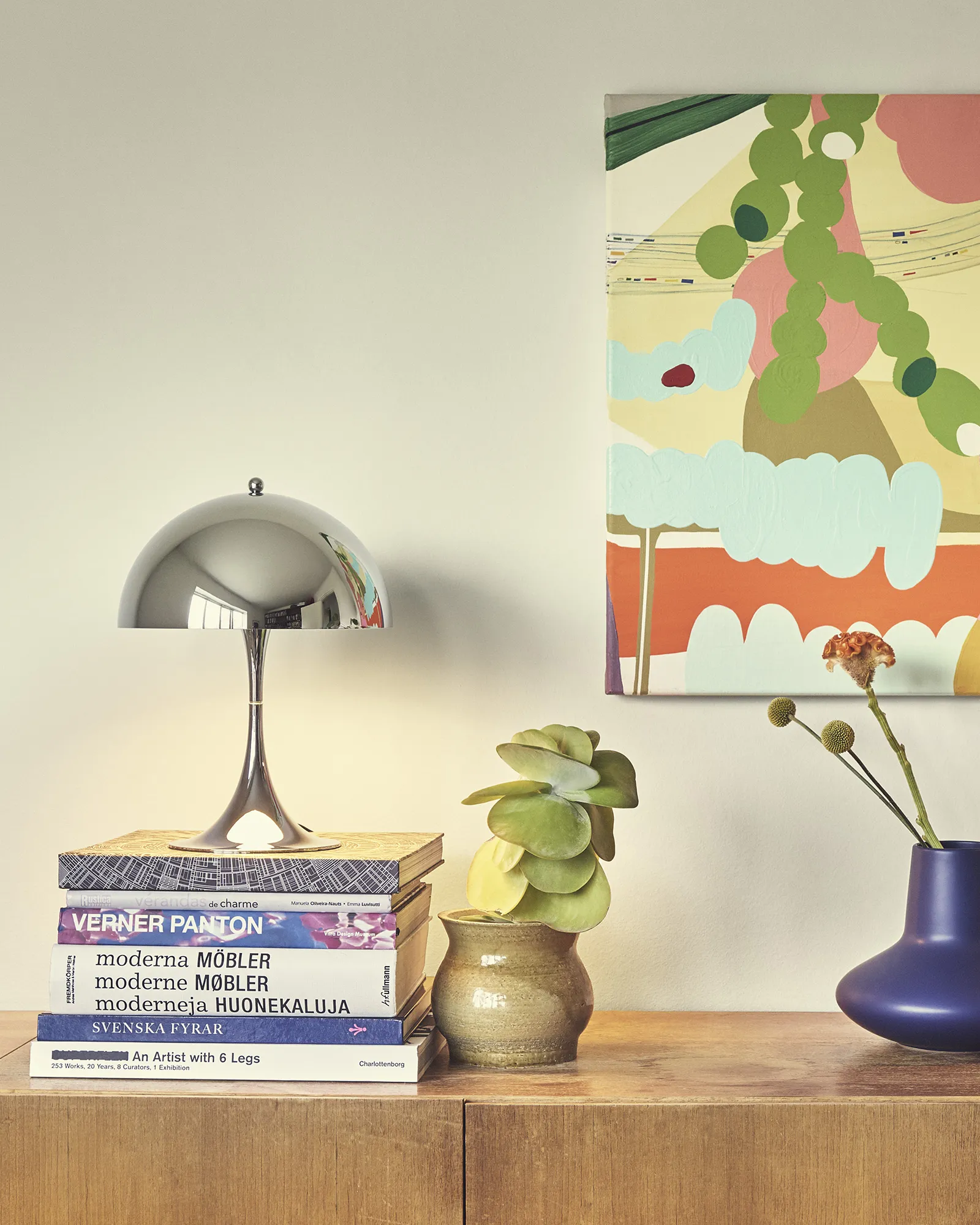 Louis Poulsen Panthella 250 Table Lamp - Universal Plug