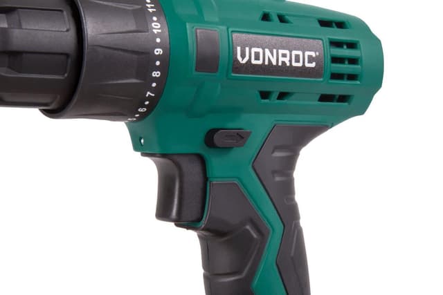 VONROC Bore-/skruemaskine 12V | Inkl. akku og oplader
