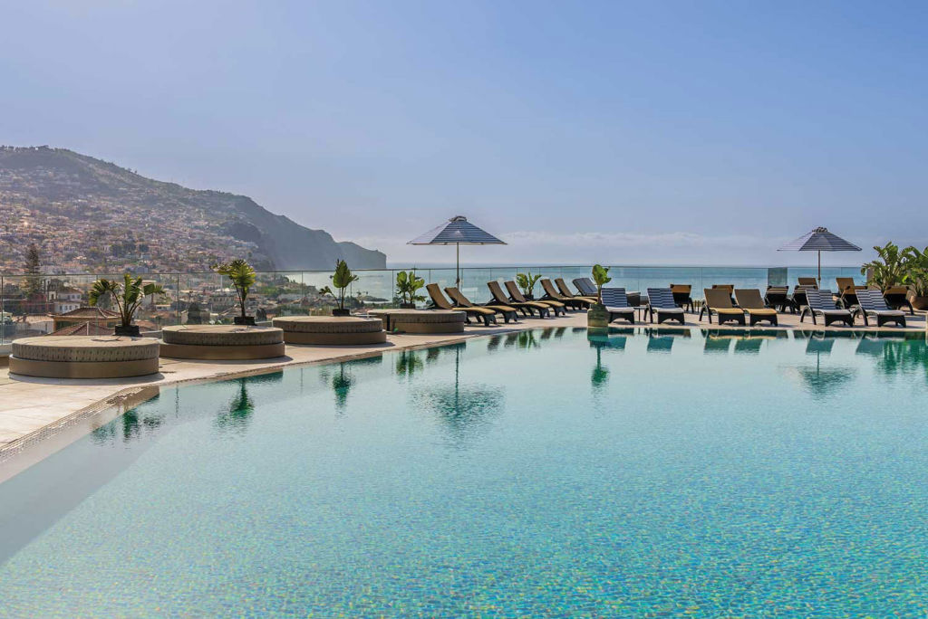 The Views Baia Logies - Hotel