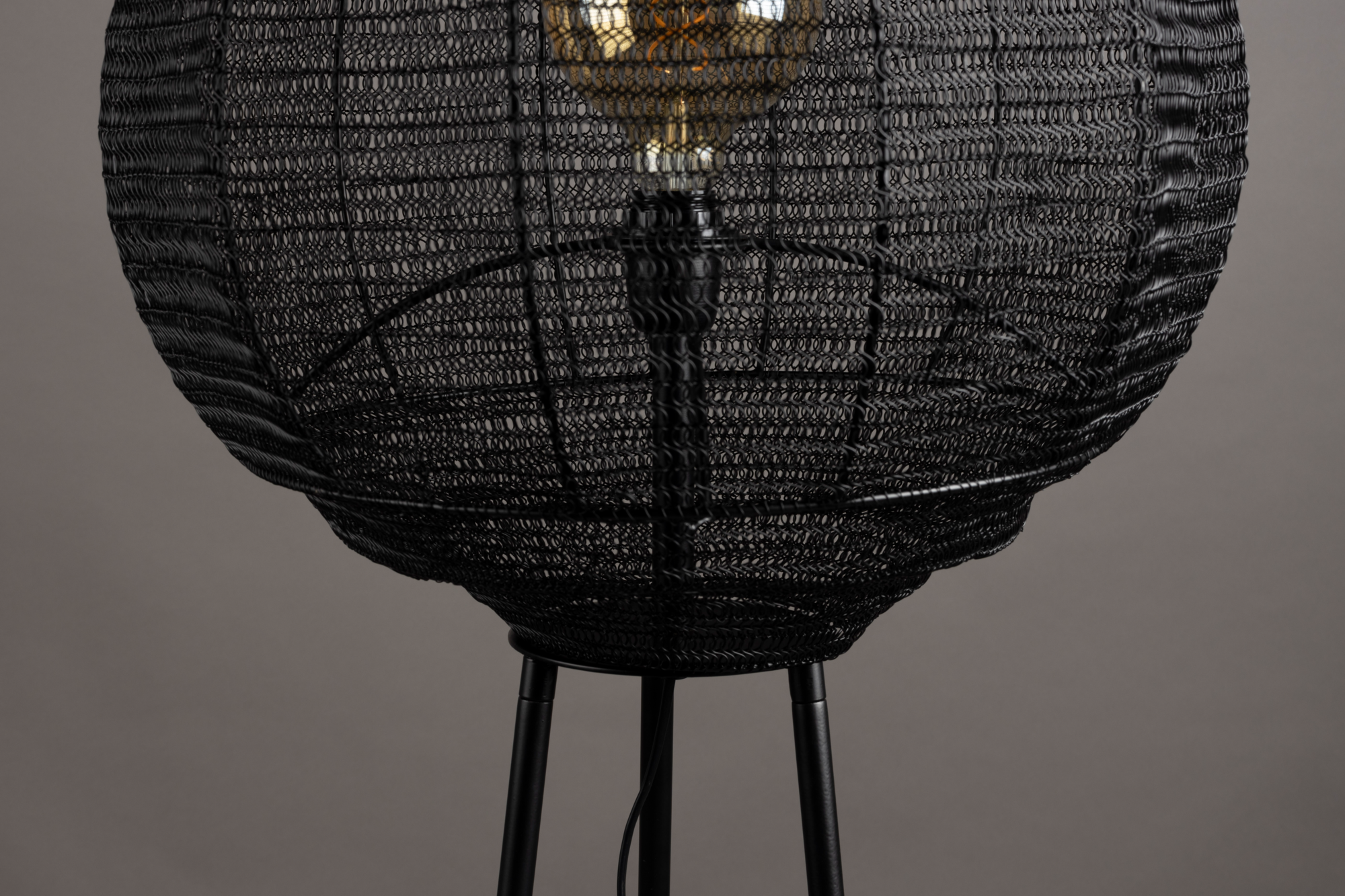 Dutchbone vloerlamp Meezan Dutchbone Meezan Vloerlamp - Zwart