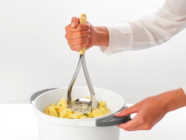 Tasty  Pureestamper plus lepel - Vanilla Yellow