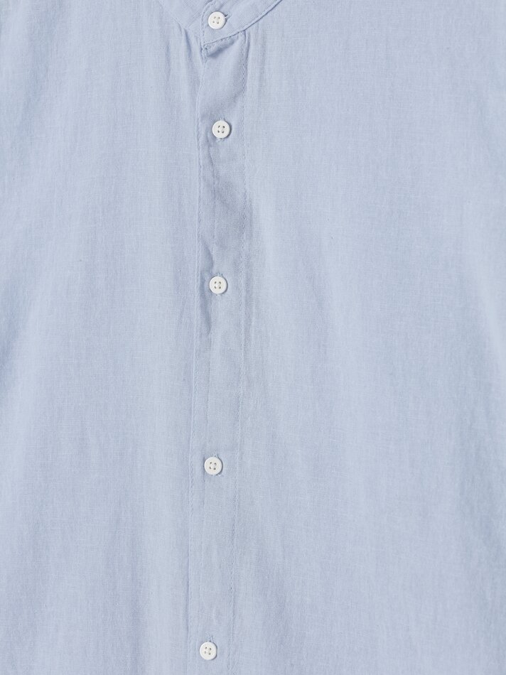 Camisa de manga curta em algodão e linho - Azul claro