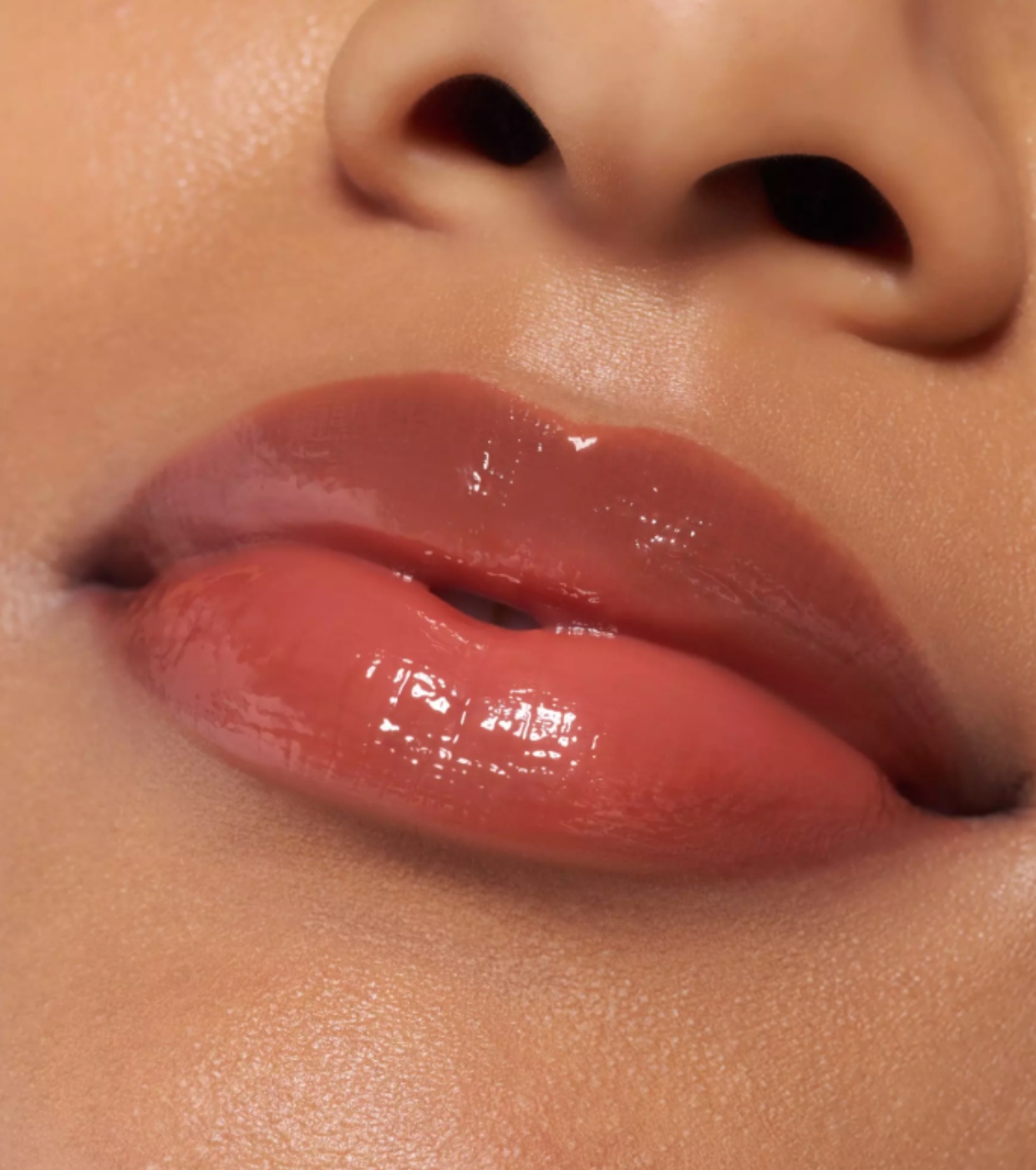 essence - Protetor labial Juicy Bomb - 07: Caramelt My Heart