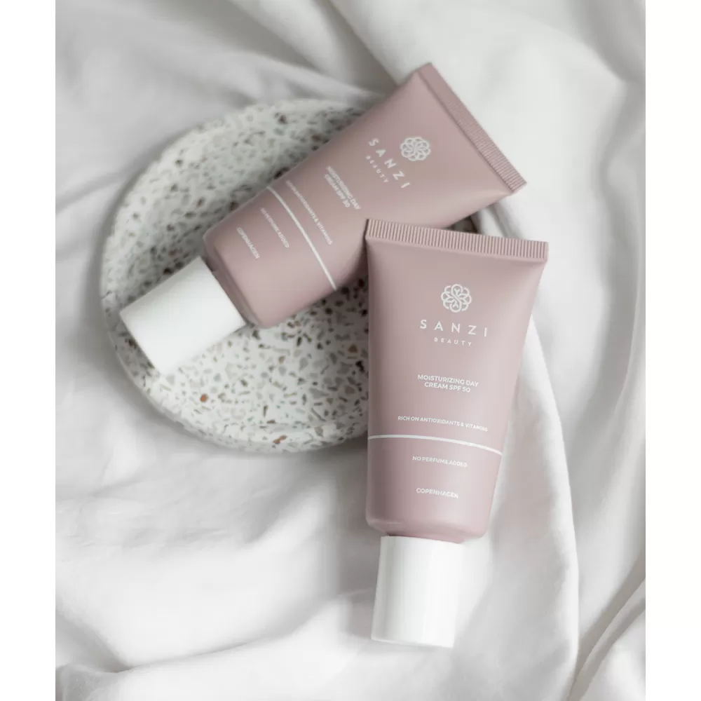 Sanzi Beauty Moisturizing Day Cream SPF50 - 50 ml.