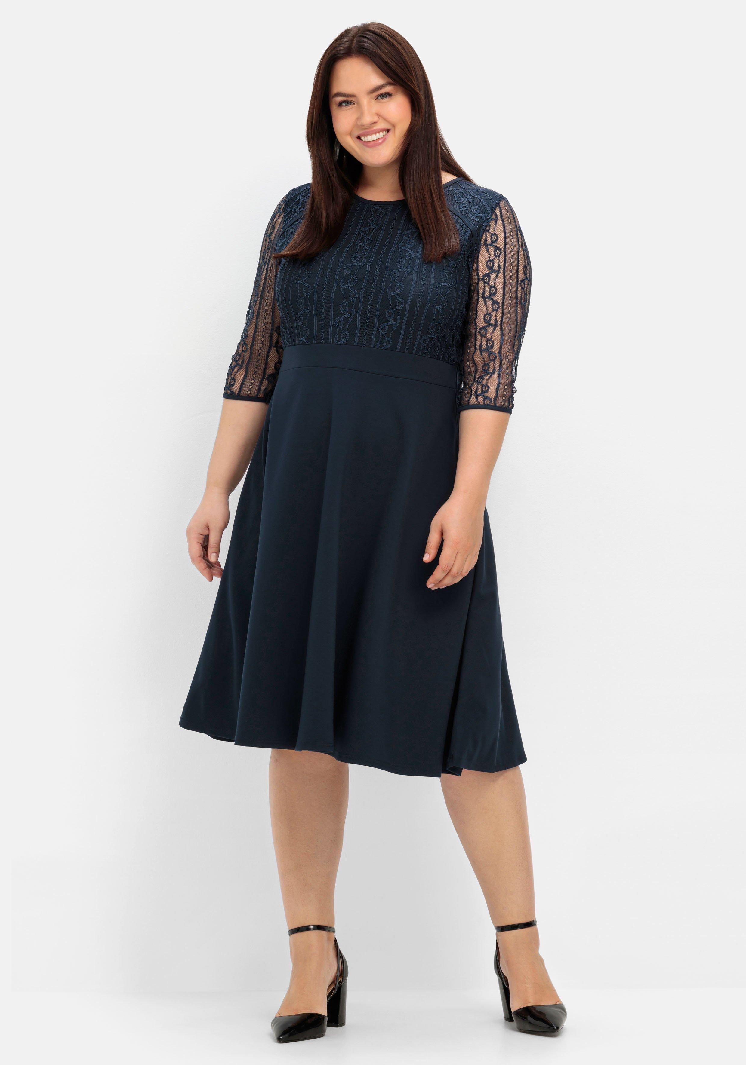 Cocktailkleid mit floraler Spitze und Chiffon-Ärmeln