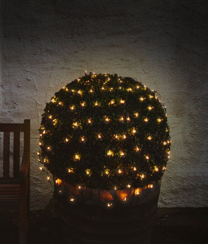 FlinQ Netverlichting Buiten - Net Kerstverlichting - Warm Wit - Lichtnet met 160 LED Lampen - Sfeervolle Gordijnverlichting - Kerstnet Lichtgordijn