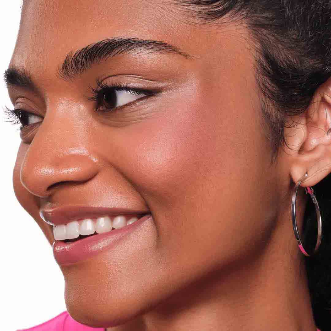 ESSENCE  Soft touch bouncy blush