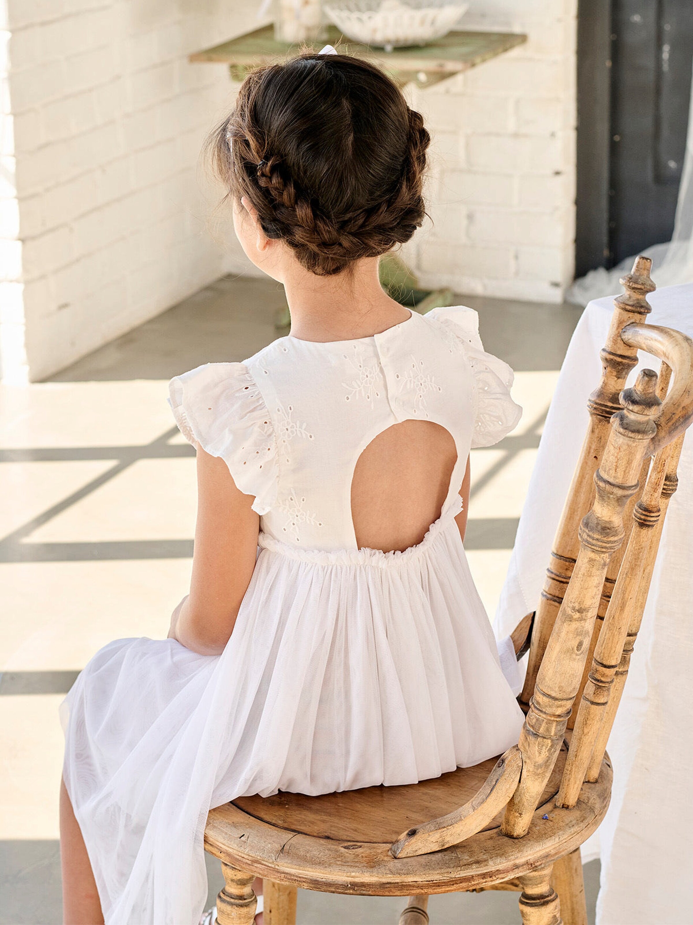 Vertbaudet Mädchen Festkleid mit Lochstickereien und Tüllrock weiß