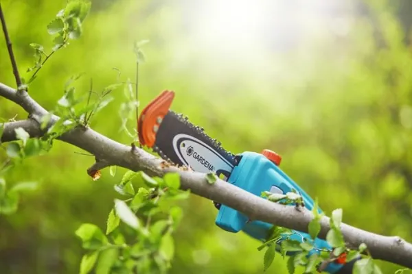 Gardena Batteridrevet teleskopgrensav TCS 20/18V, solo
