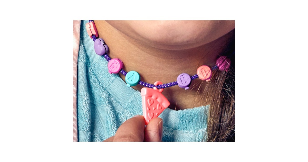 HasbroFurby Tie-Dye Pluchenspeelgoed