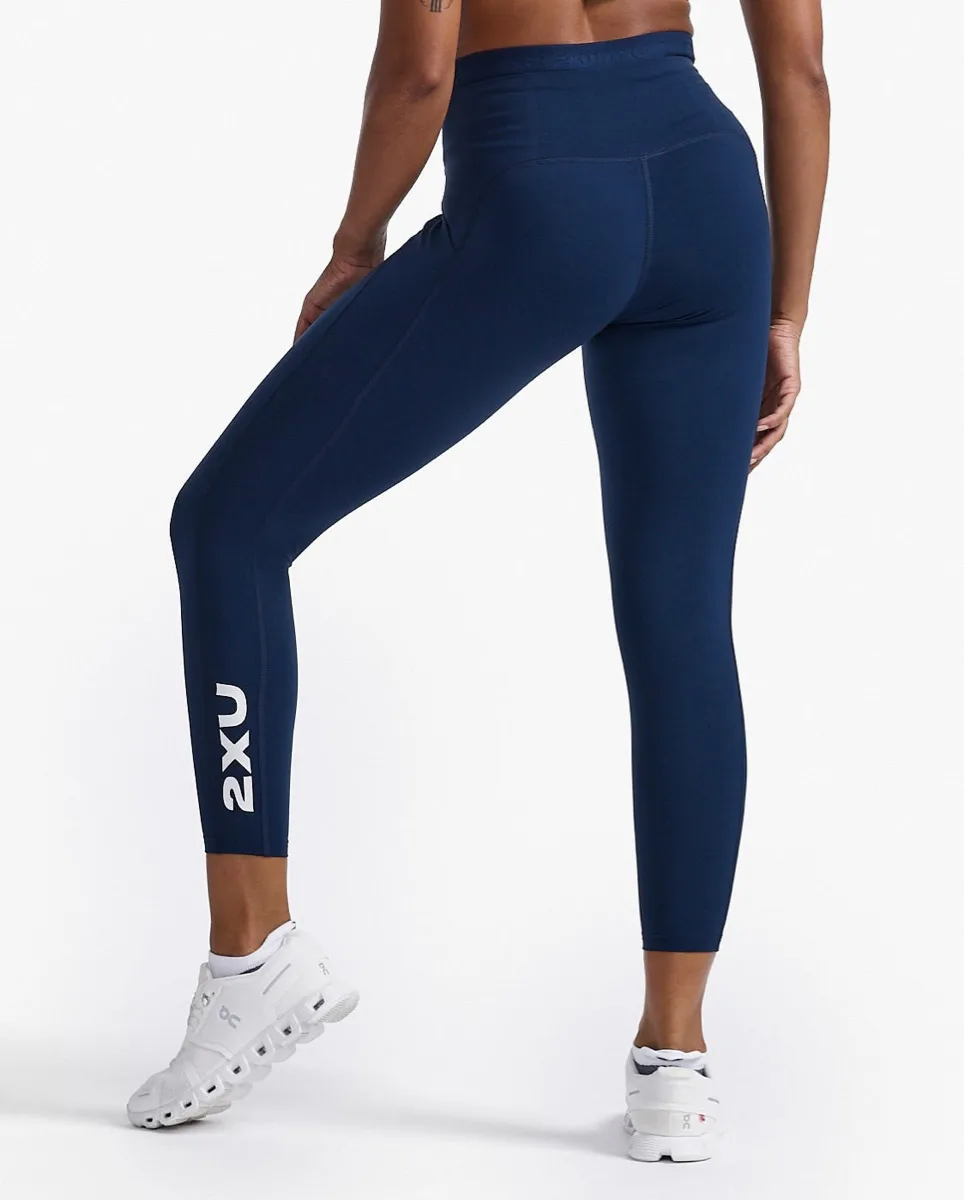 2XU Women's Form Stash Hi-Rise Compression 7/8 Midnight/White