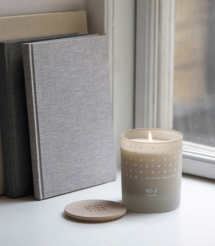 Skandinavisk RO Scented Candle w Lid 200g