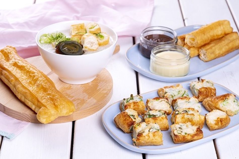 You Tiao gevuld met inktvis: gefrituurd brooddeeg