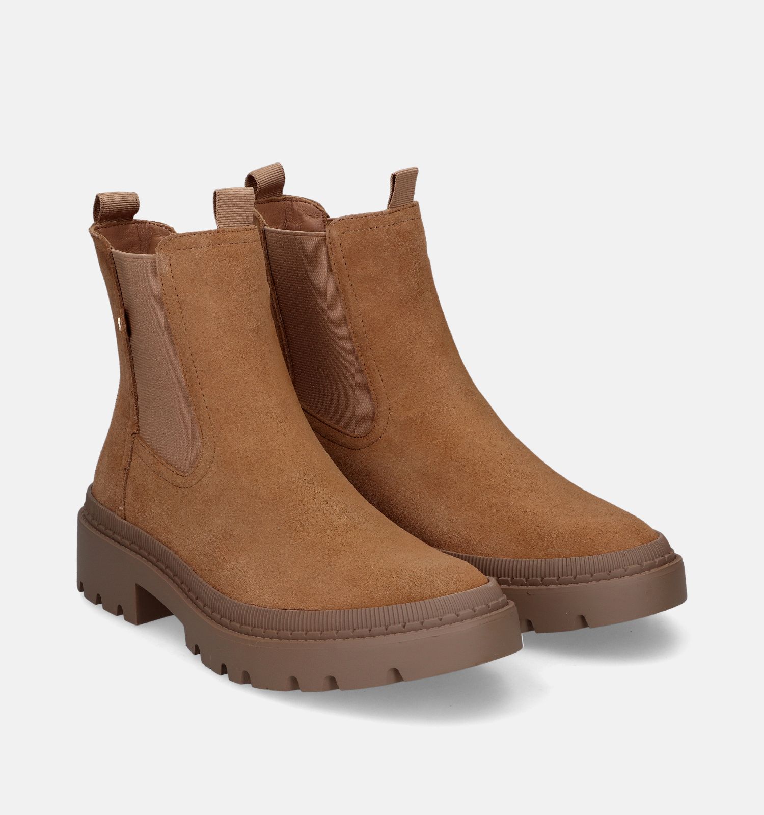 Chelsea boots cognac