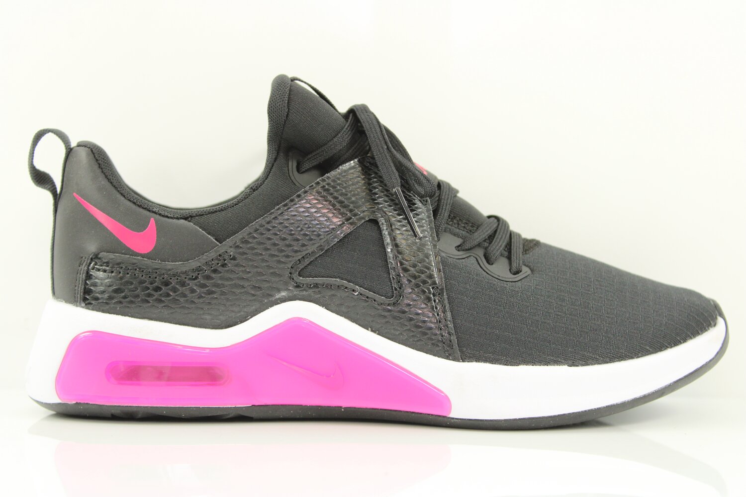 Nike AIR MAX Bella TR 5