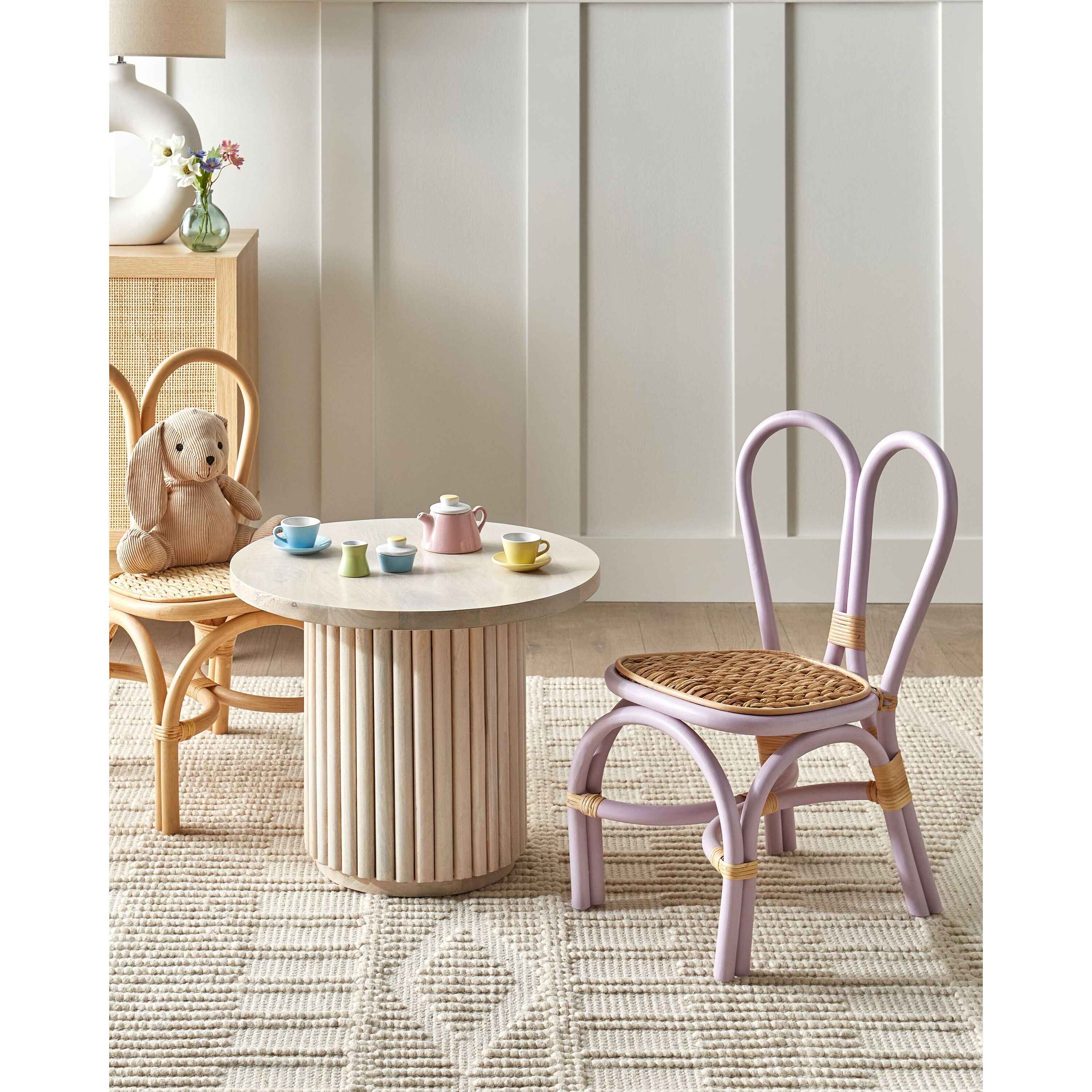 Beliani - DESIMI - Kinderstoel - Paars - Rotan