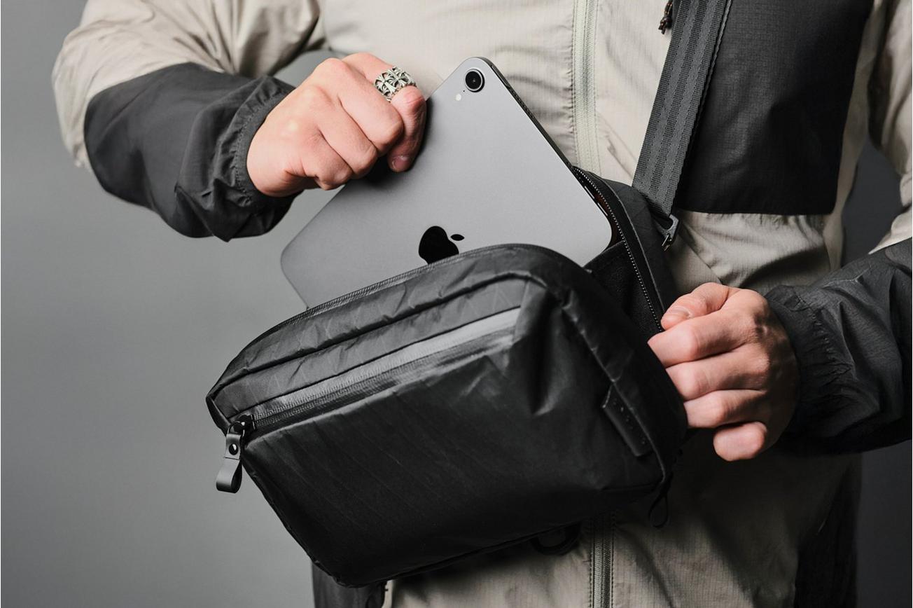 Alpaka Gear Elements Tech Case AD010490103 Black, X-Pac VX21, tech-organizer en crossbodytas