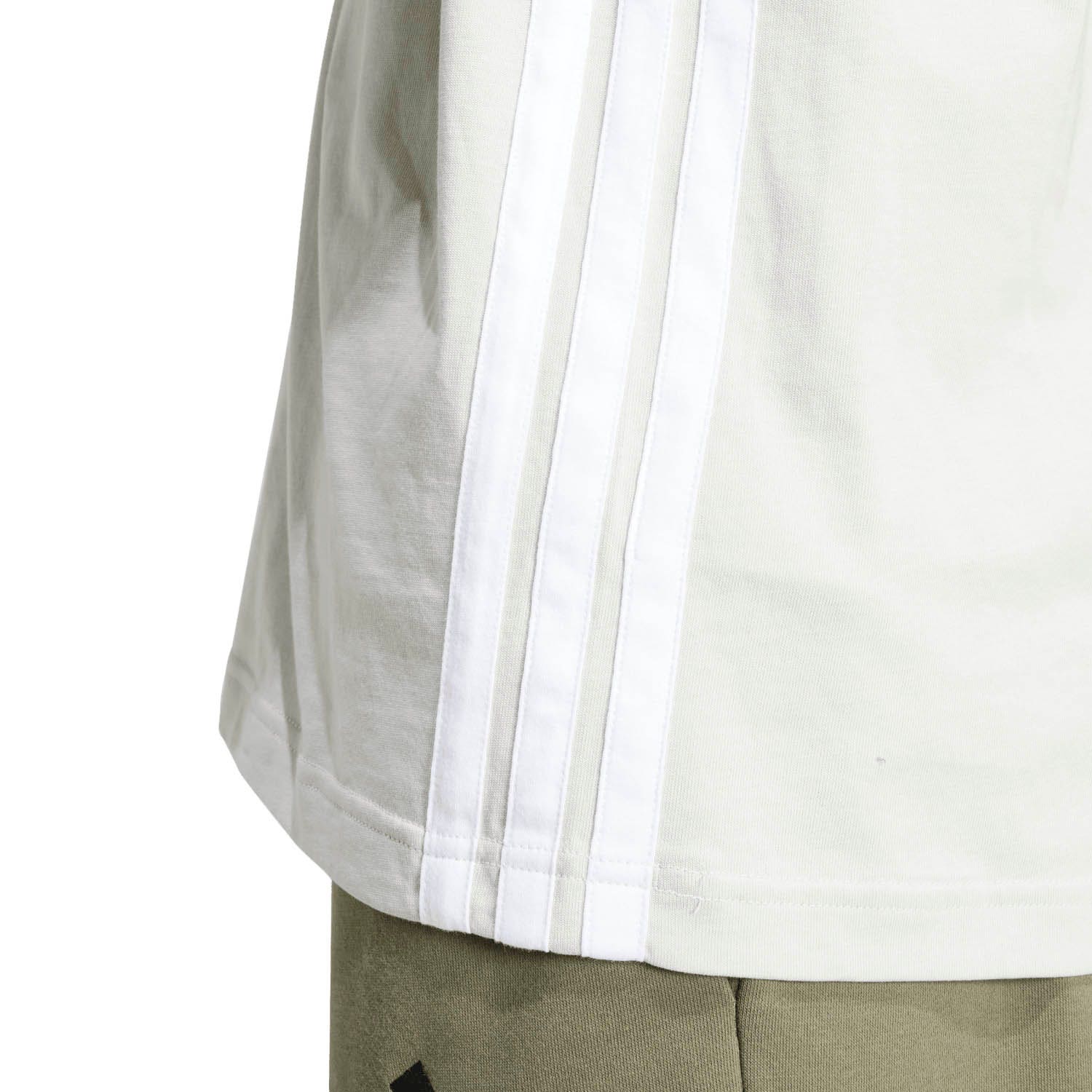 adidas  Essentials 3-Stripes Single Jersey T-shirt