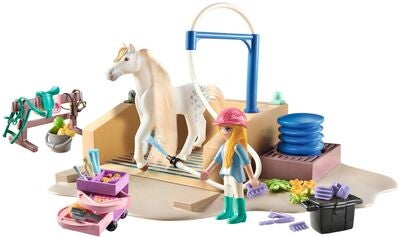 Playmobil 71354 Horses of Waterfall Byggesett Isabella & Lioness med Vaskeplass