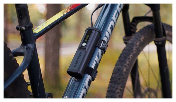 Éclairage avant Ravemen VTT/Voyage 9 LED  6000 Lumens  Batterie externe