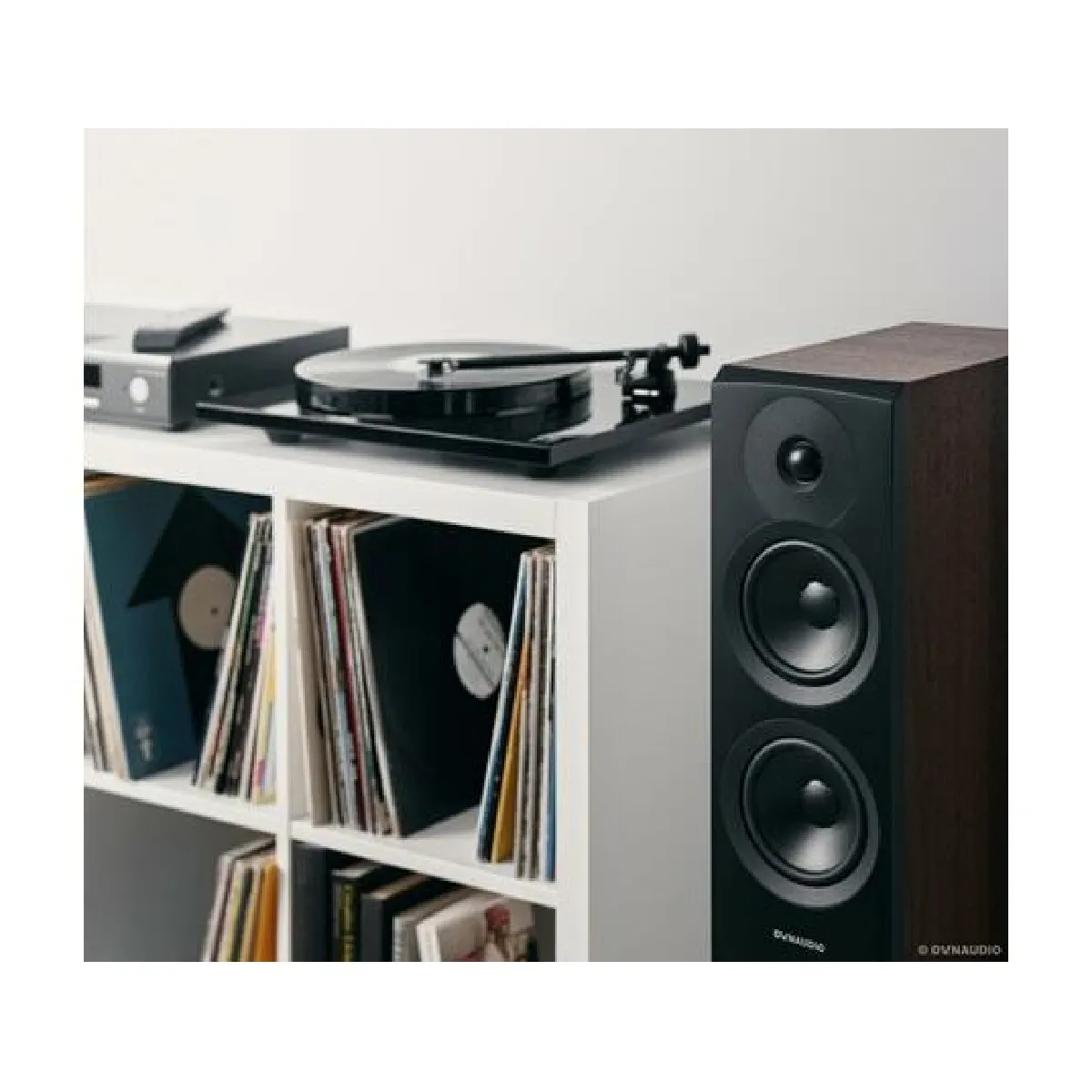 Dynaudio Emit 30 - Noir