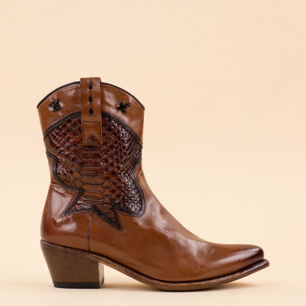 Perlita Peaches laarsjes Todi Cognac python