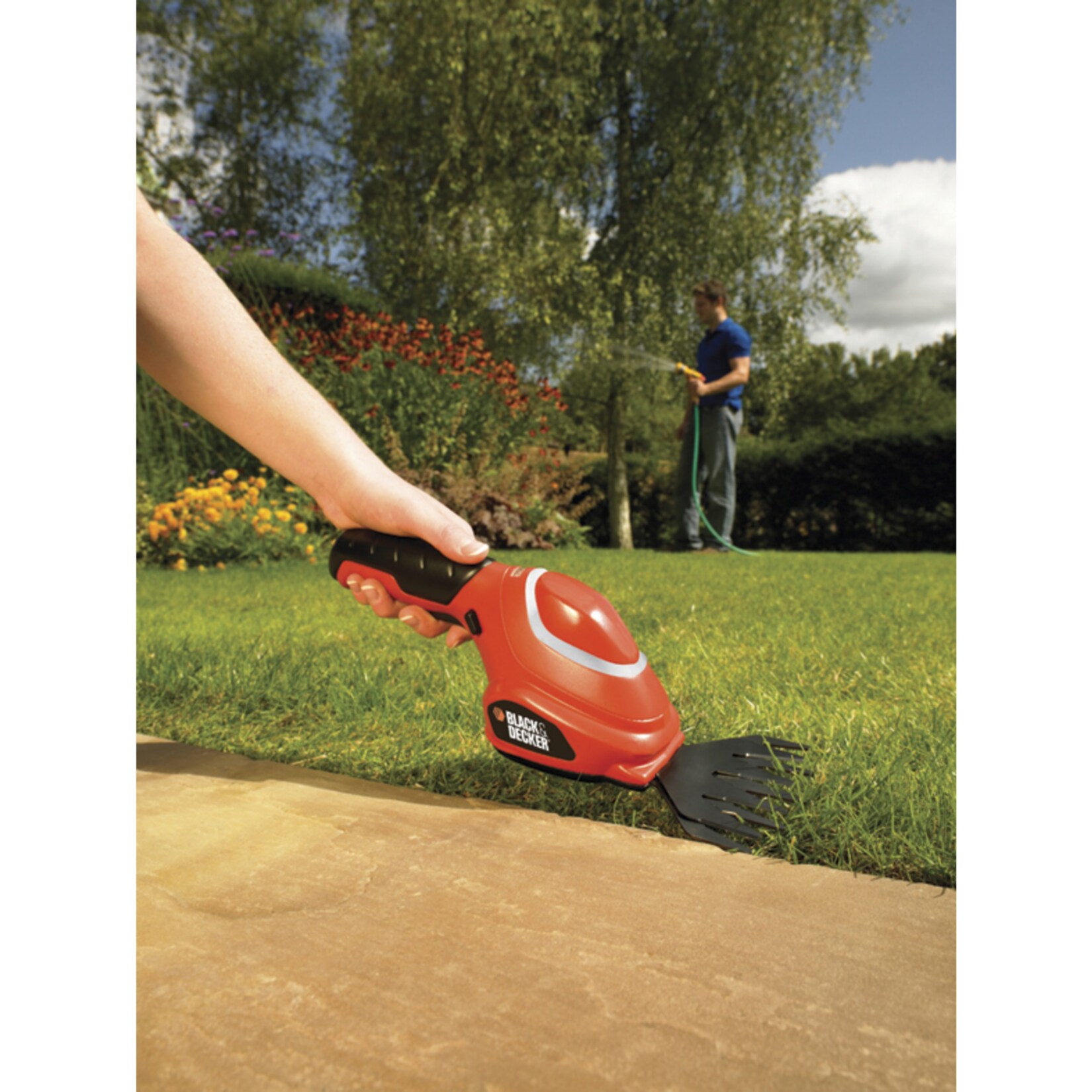 BLACK+DECKER Strauchschere Akku-Gras-Strauchschere GSL700