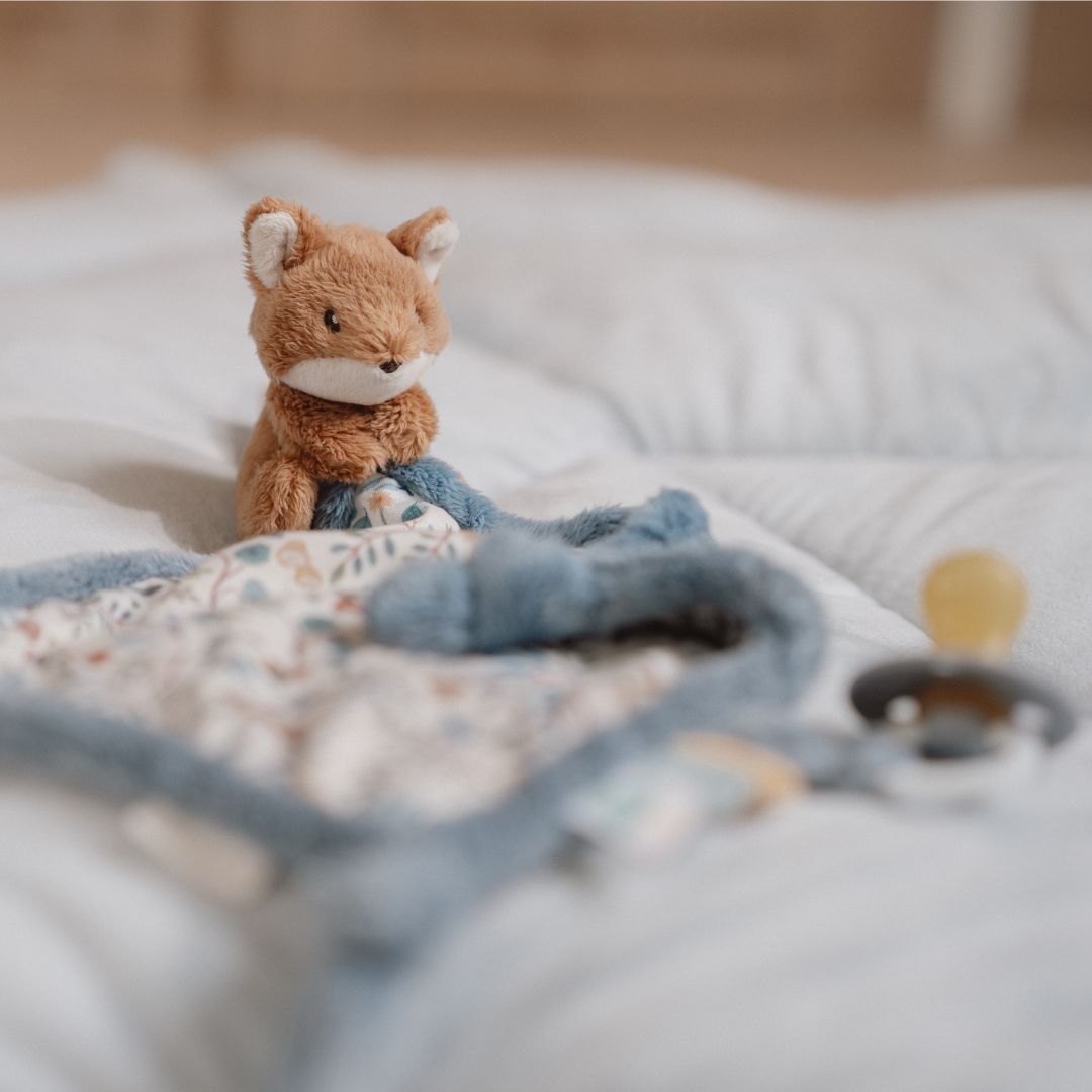 Little dutch knuffeldoekje vos