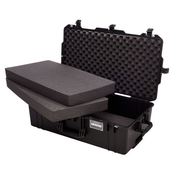 Peli 1615 Air Foam Black