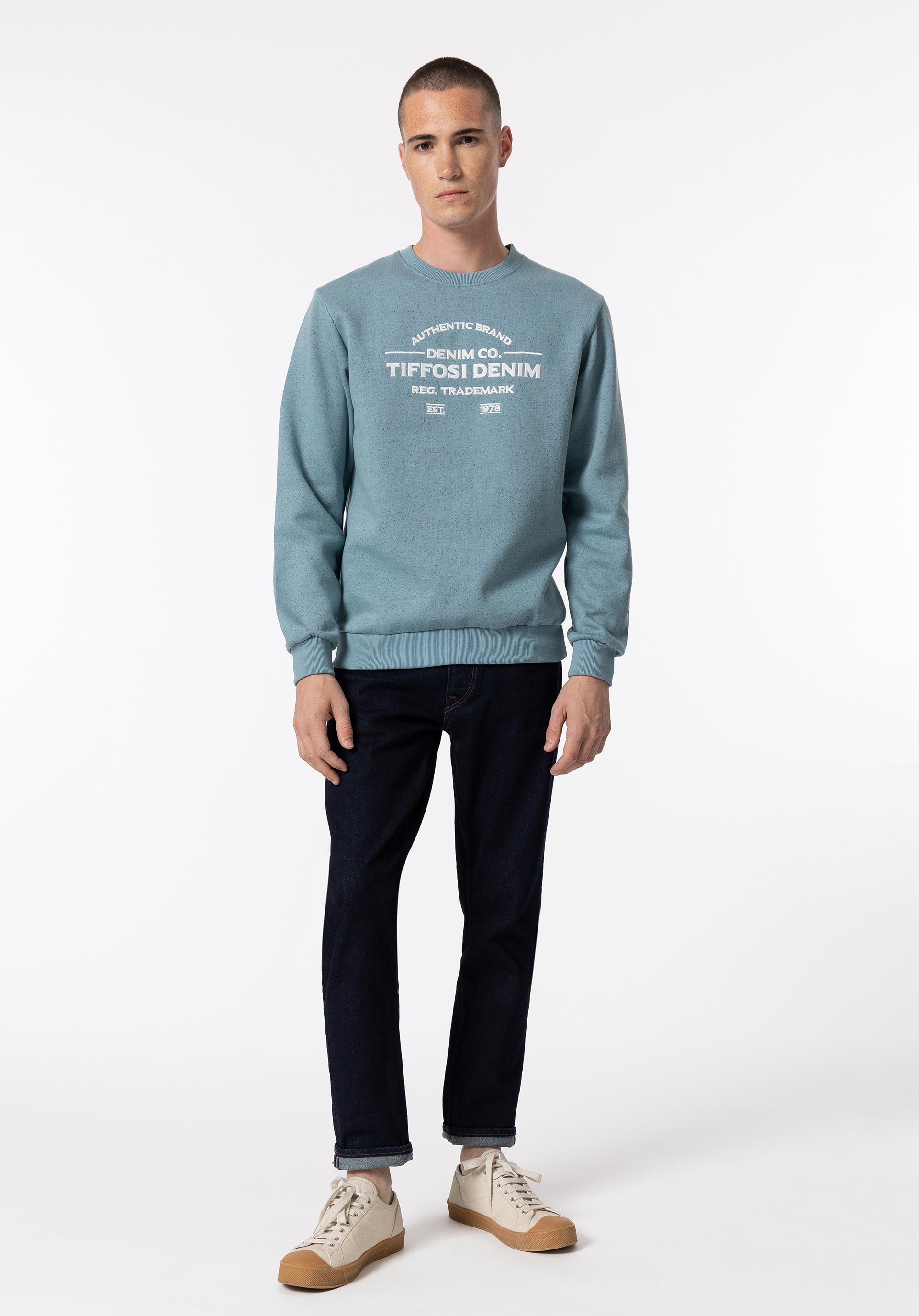 Sweatshirt com Bordado Frontal