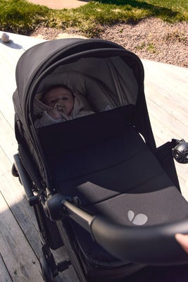 Beemoo Easy Fly Liggedel, Jet Black