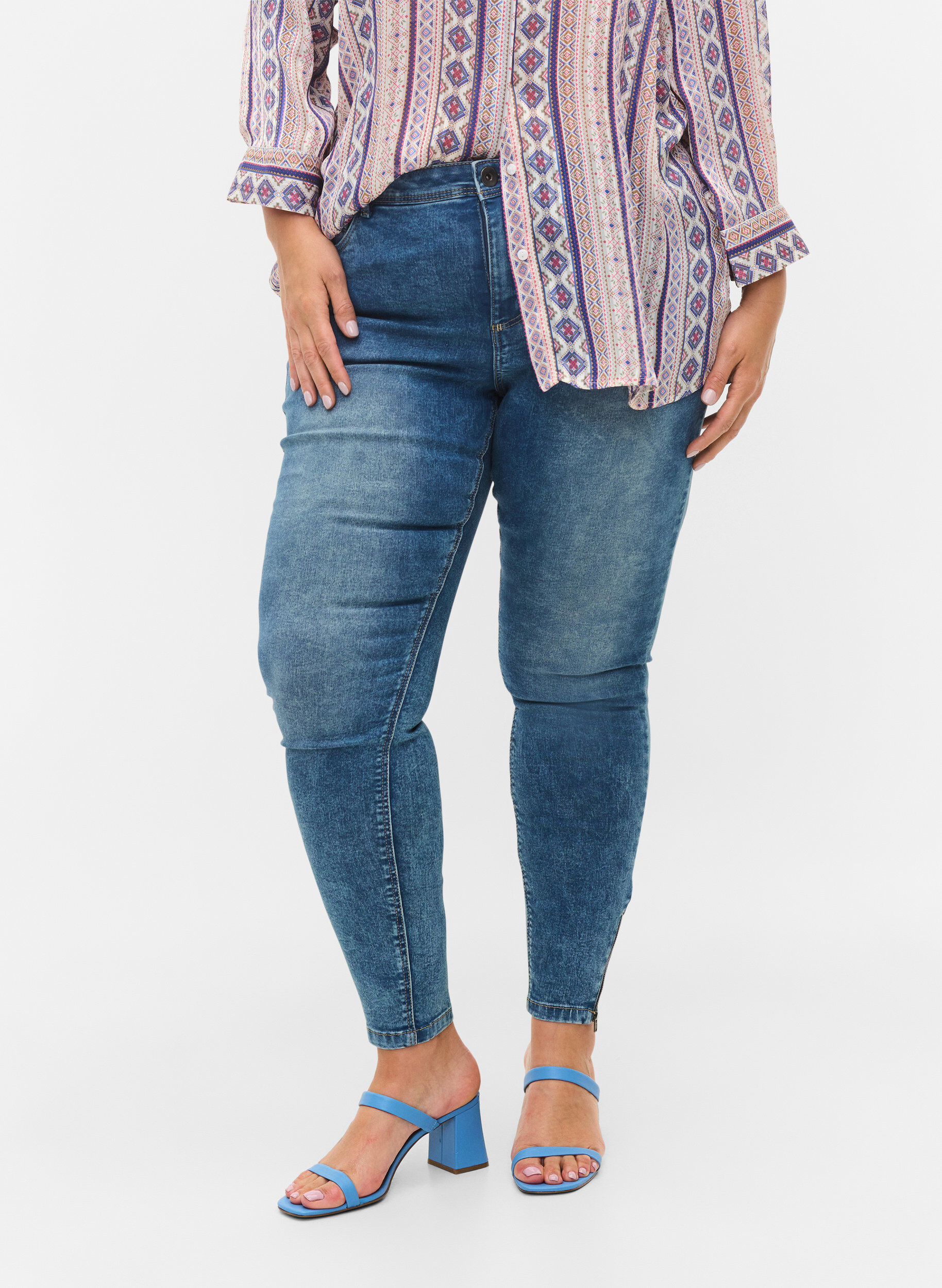 Cropped Amy jeans med lynlås